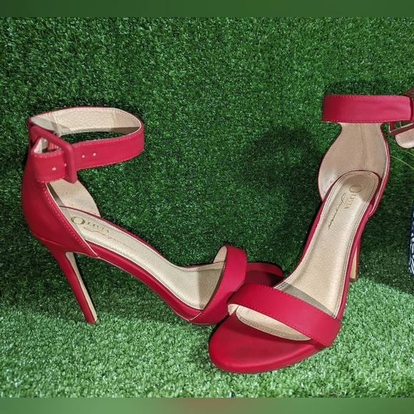 Kobe Red Nubuck size 9 - Picture 2 of 5